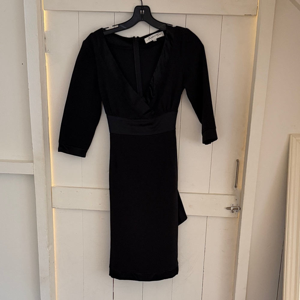 Kaitlyn Elegant Black Long Sleeve Dress